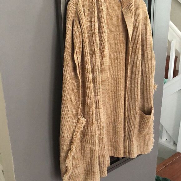 NWT 2Chic Tan oversized kimono style vest knit. One size - Picture 4 of 8